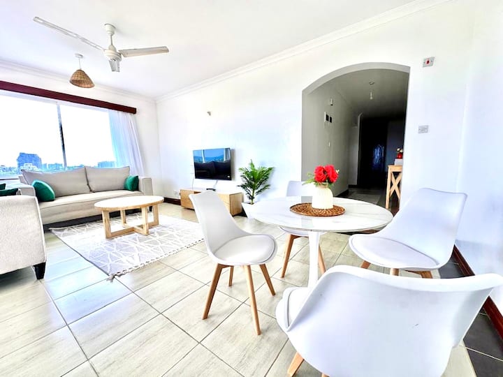 Cosy 2br Penthouse With Seaviews - Mombasa