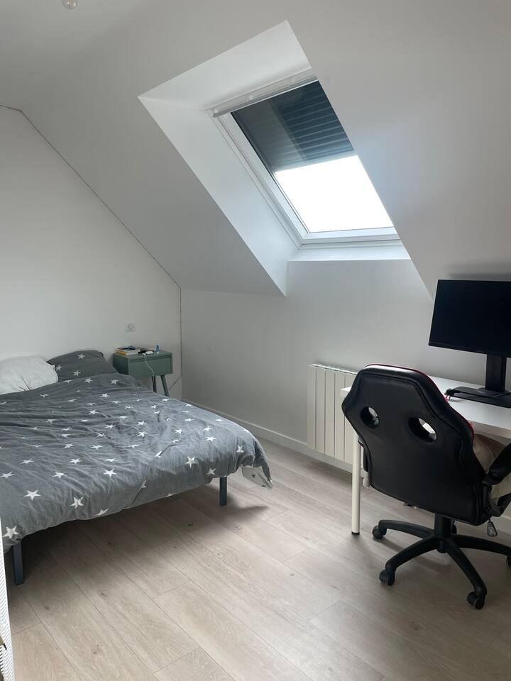 غرفة النوم 2