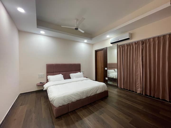 საძინებელი 3