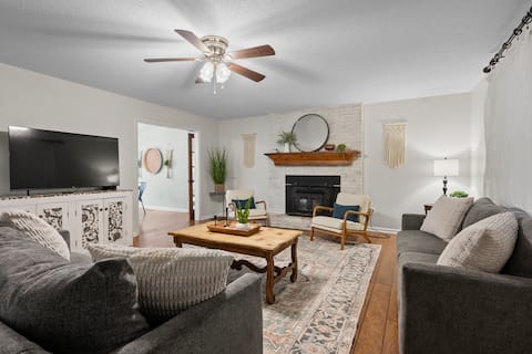 Whole home in Athens, AL