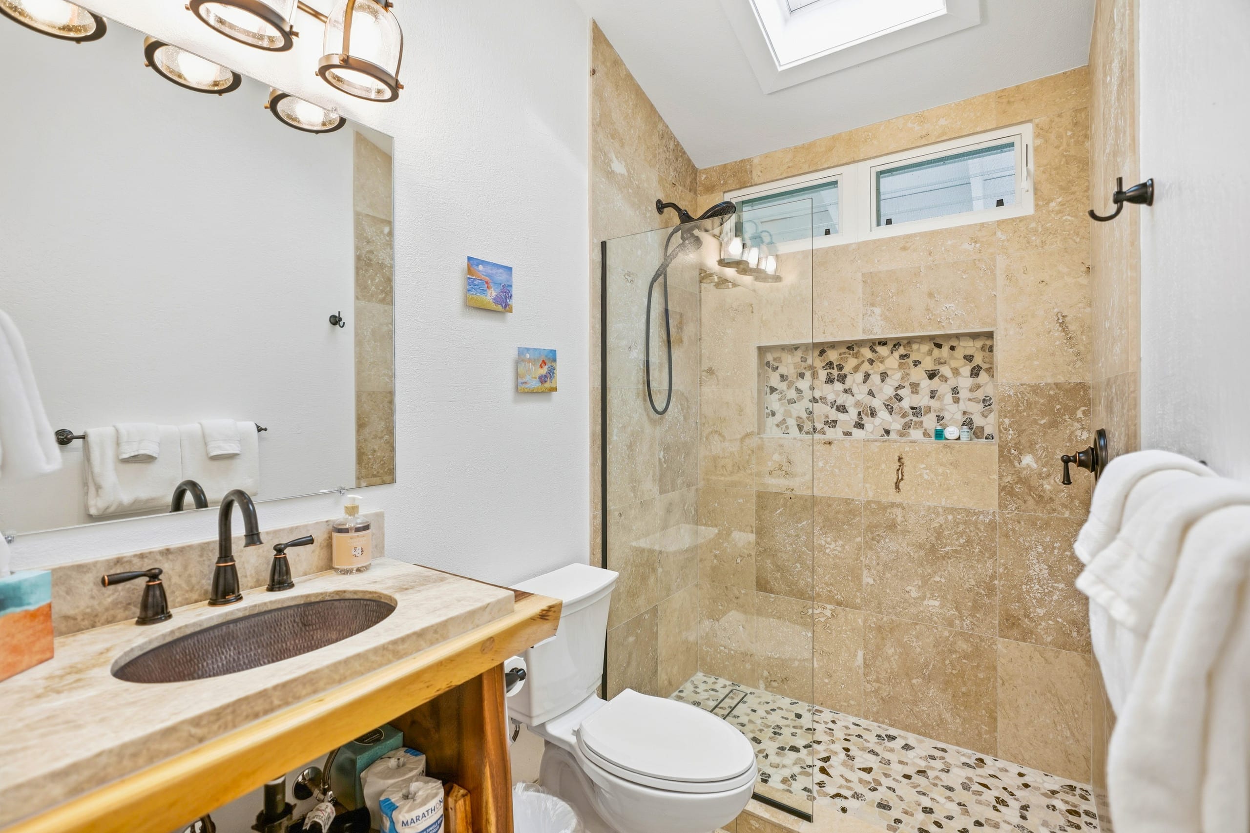 Home in Princeville · ★5.0 · 3 bedrooms · 5 beds · 3.5 baths - Image 31