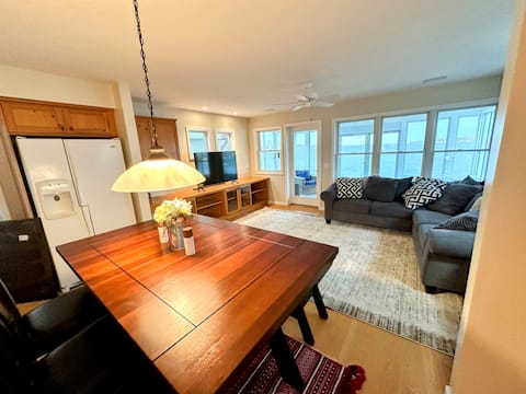 Top performing Airbnb: Peace and Enjoyment on Conesus Lake in Conesus Lake