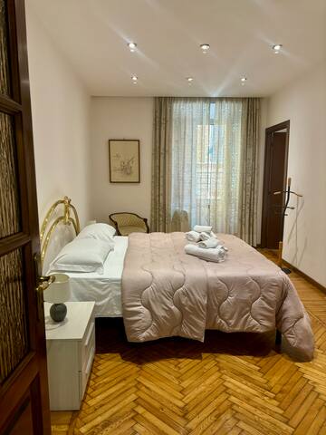 Ampio appartamento x 7,a due passi da via sistina gallery image 4