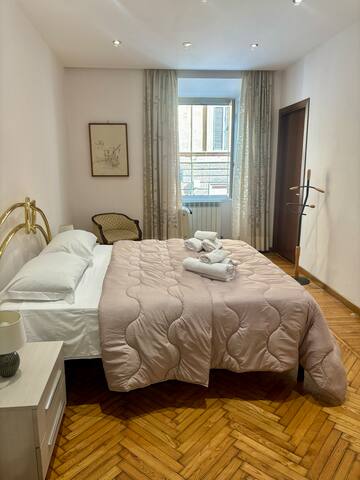 Ampio appartamento x 7,a due passi da via sistina gallery image 3