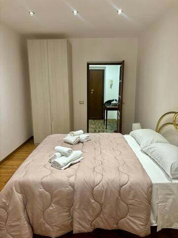 Ampio appartamento x 7,a due passi da via sistina gallery image 2