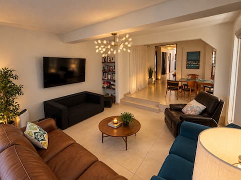 Top Airbnb: Ocean View Rooftop Retreat • A/C • Gated• Walkable in Ensenada