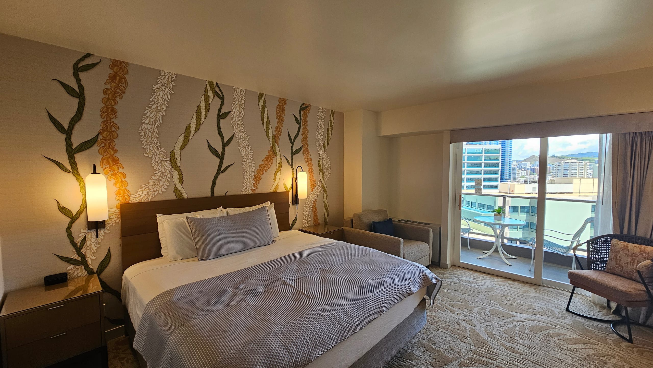 Hotel in Honolulu · ★4.96 · Studio · 2 beds · 1 private bath - Image 10