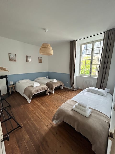 Charming house with private spa & courtyard