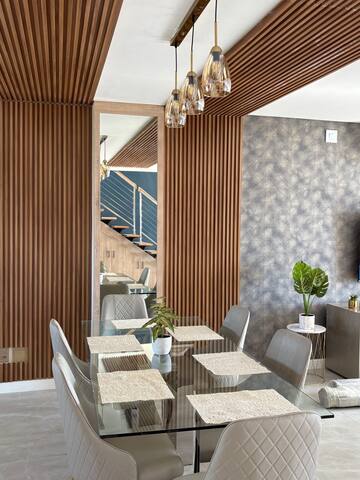 Ultra Luxury 3br Penthouse gallery image 3