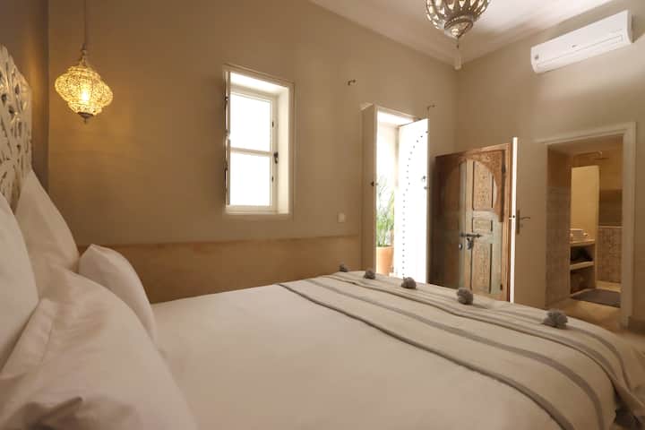 غرفة النوم 1