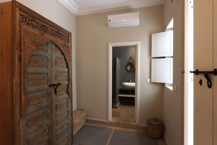 غرفة النوم 2