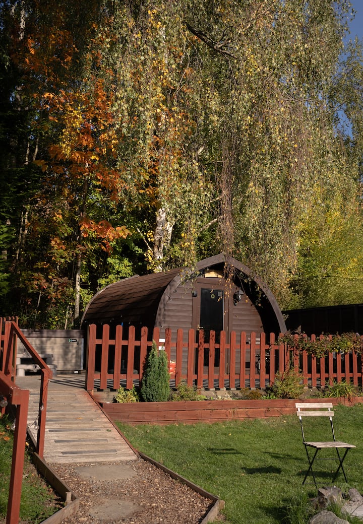 Van Life Retreat & Glamping - Bee Lodge - Rhayader