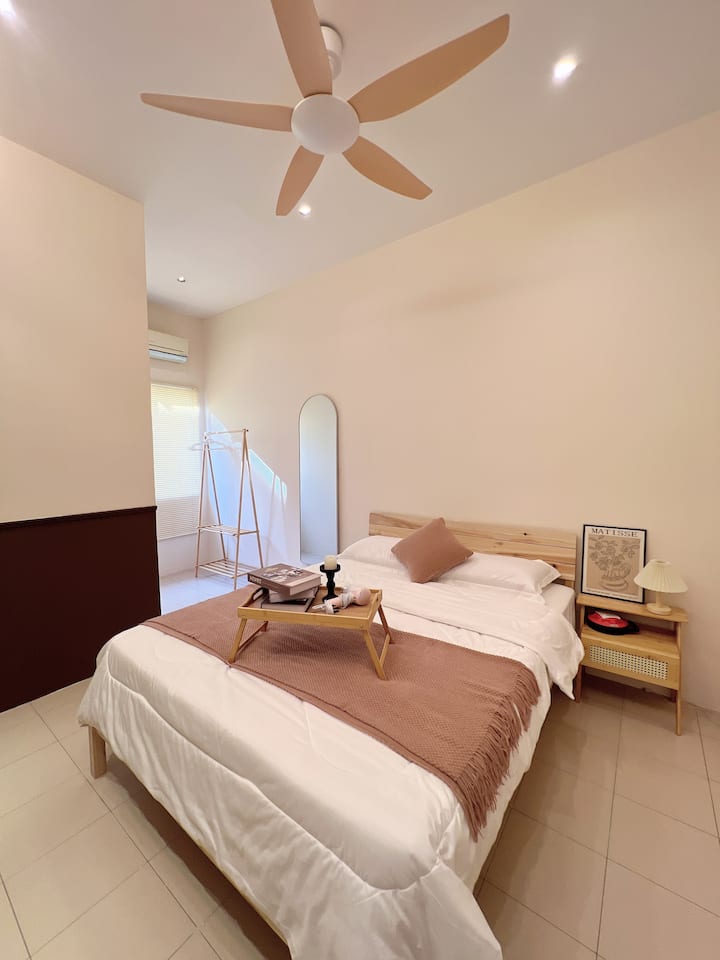 საძინებელი 1