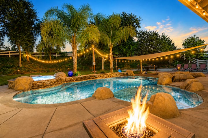 25% Off Aug 20-23 Perfect 4 Families Pool, Hot Tub - Temecula, CA