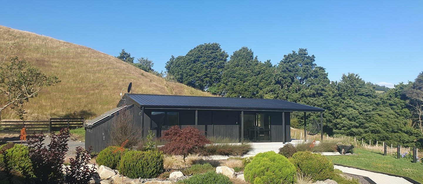Whanganui River Hilltop Retreat 2