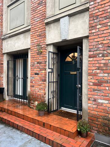 Two Floor Rooftop Patio Steps from Kits Beach gallery image 5