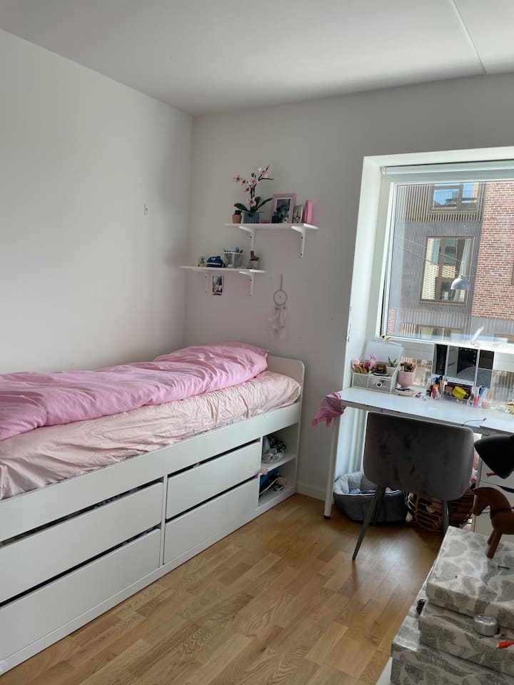 غرفة النوم 2