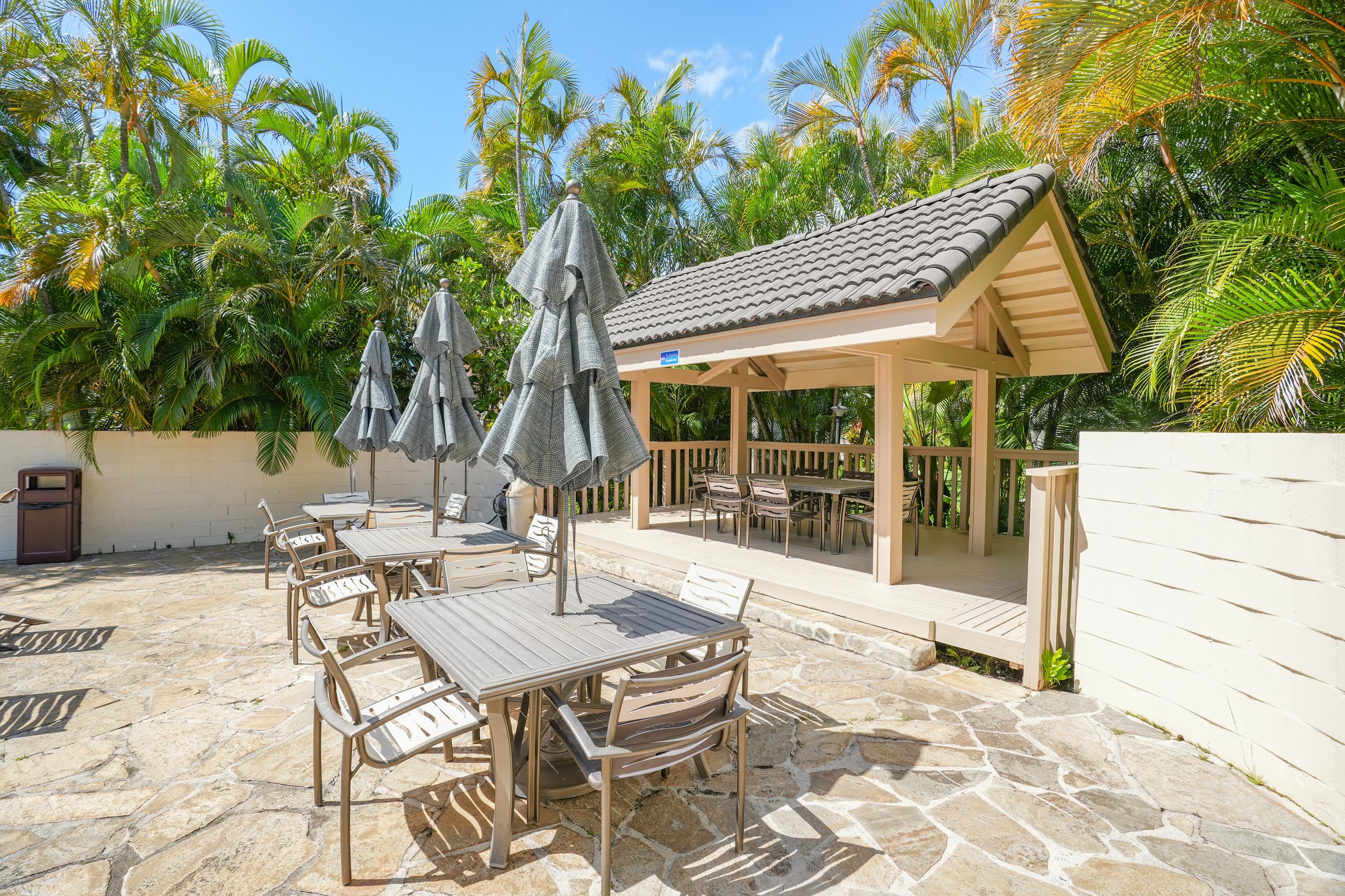 Townhouse in Koloa Kauai · ★4.61 · 2 bedrooms · 3 beds · 1 bath - Image 37