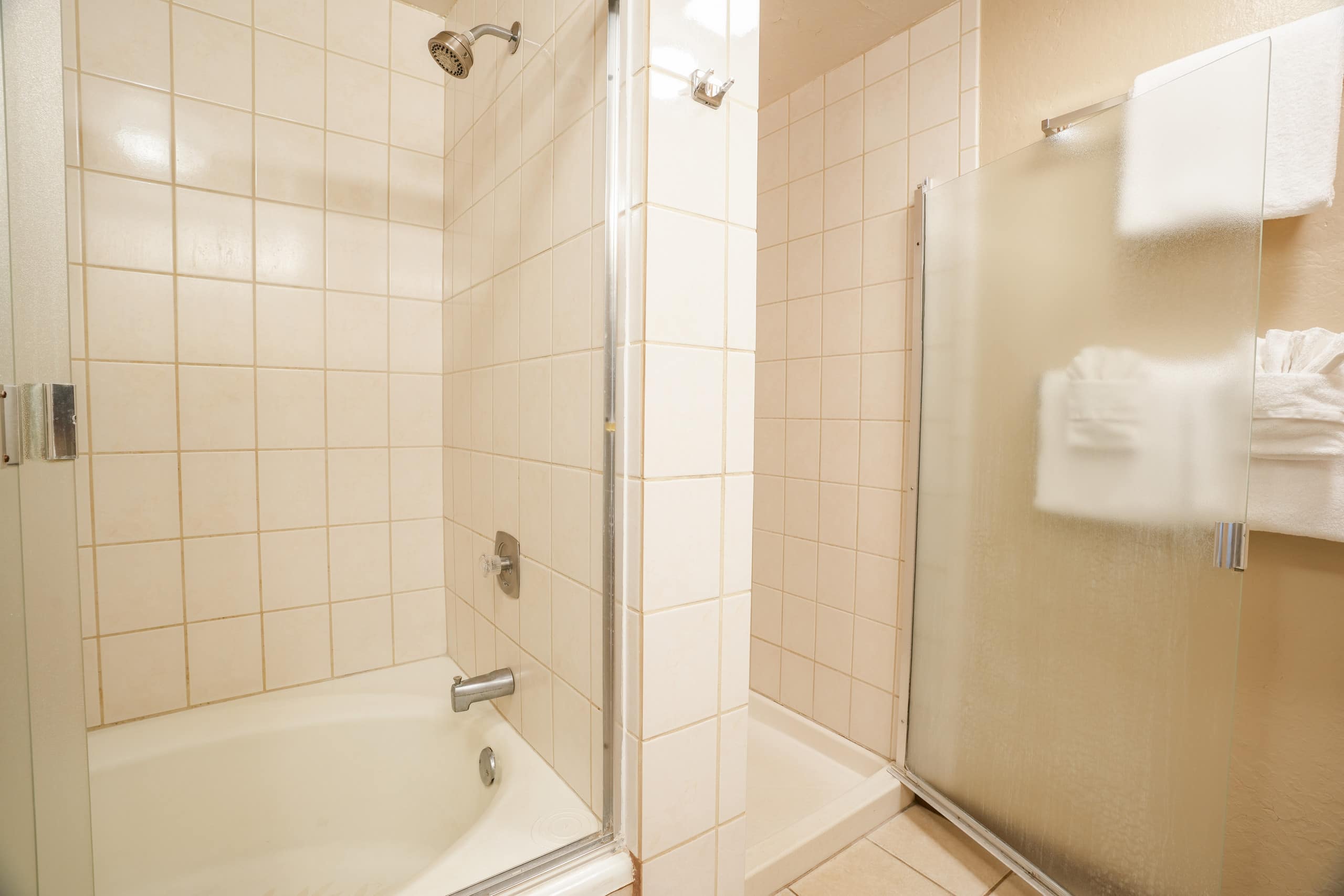 Townhouse in Koloa Kauai · ★4.61 · 2 bedrooms · 3 beds · 1 bath - Image 19