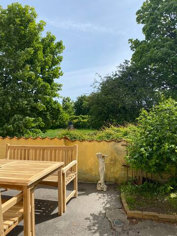 Amazing historic apartment gallery image 5