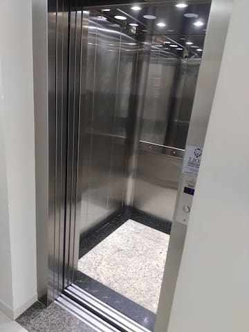 Entire home with 1 bedrooms in Balneário Camboriú - Apartamento na entrada de BC