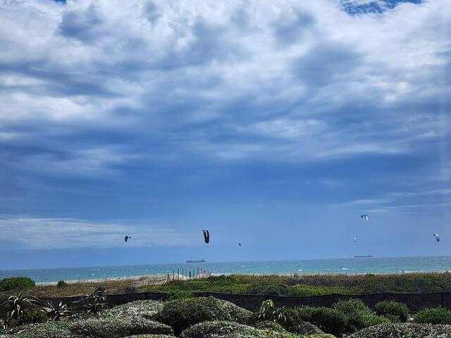 Dolphin Beach – Kite Beach gallery image 2