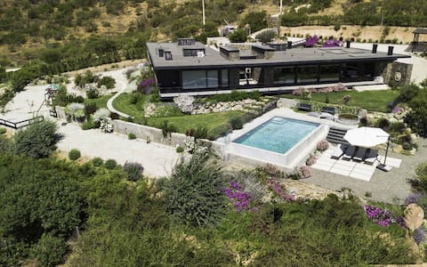 Exclusive Casa Añañucas Limache