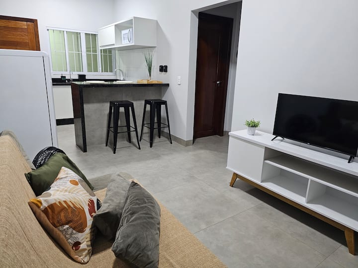 Casa C/ Wi-fi E 2 Vagas | Para Trabalho E Família - Sorriso