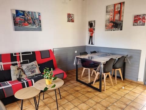 Nice 2-room apartment with large 2* (4) terrace