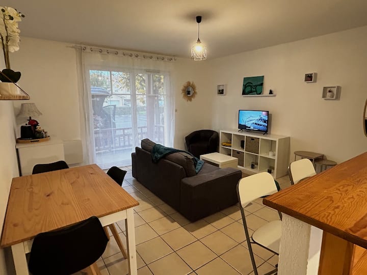 Appartement Avec Piscine Les Allées De Cyrano - Bergerac