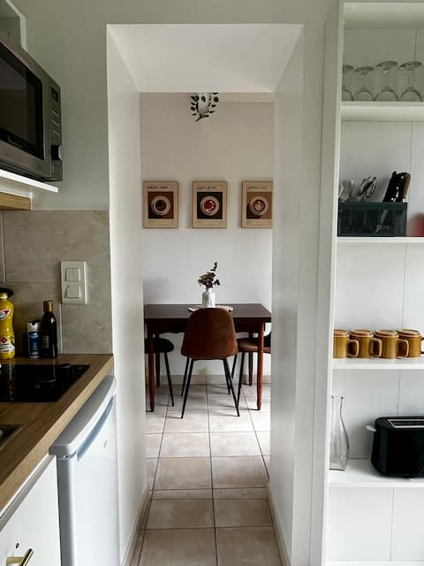 Top performing Airbnb: 18th century studio in a quiet and green setting in Rezé