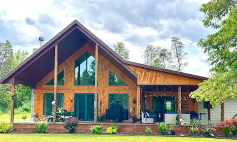 The Lodge |Crivitz Trail Base| ATV/UTV/ Snowmobile