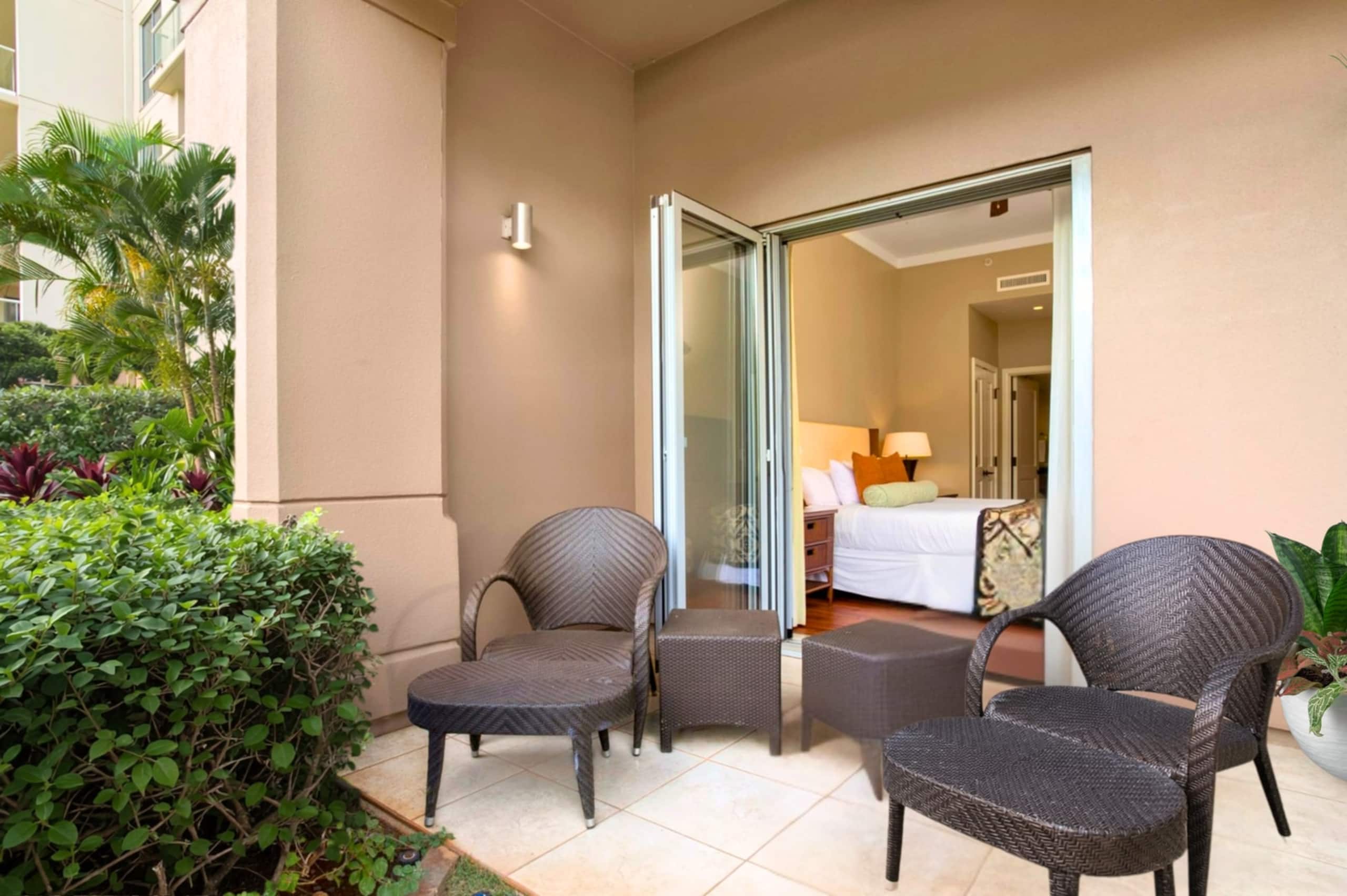 Condo in Lahaina · ★4.8 · 2 bedrooms · 3 beds · 1 bath - Image 62