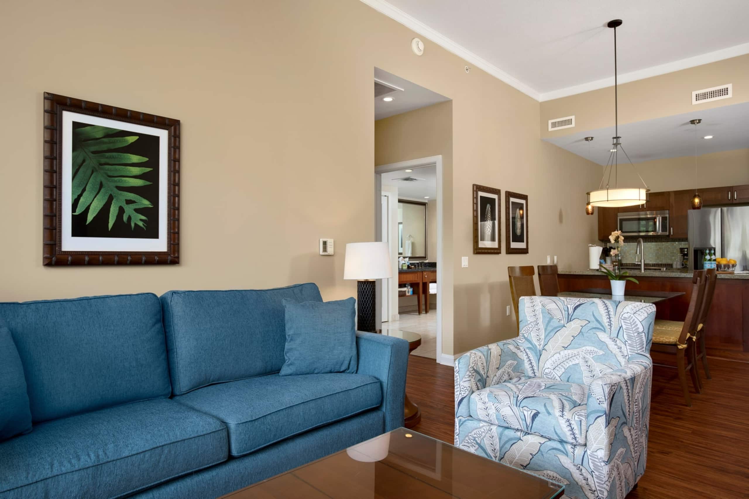 Condo in Lahaina · ★4.8 · 2 bedrooms · 3 beds · 1 bath - Image 4
