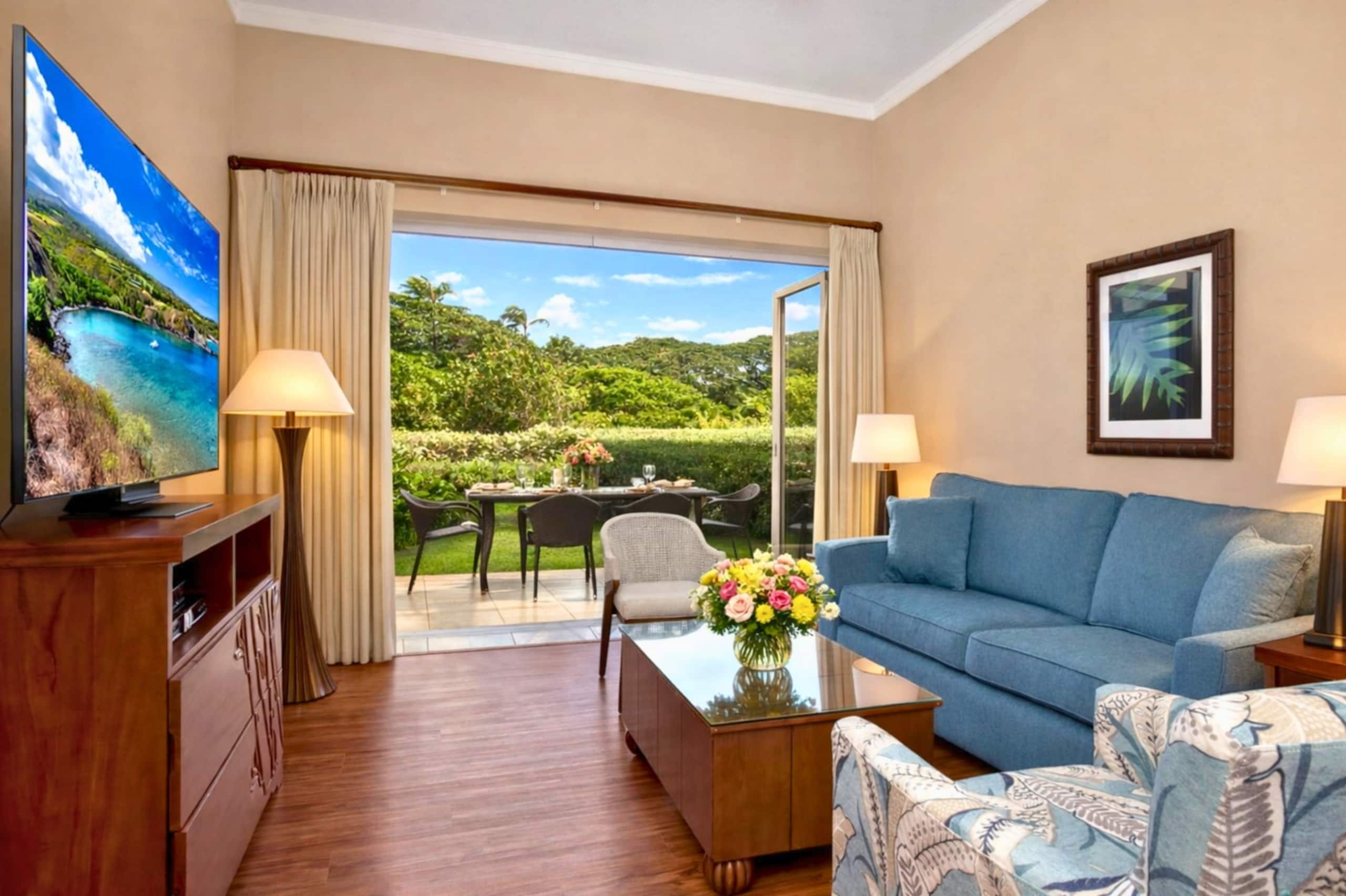 Condo in Lahaina · ★4.8 · 2 bedrooms · 3 beds · 1 bath - Image 2