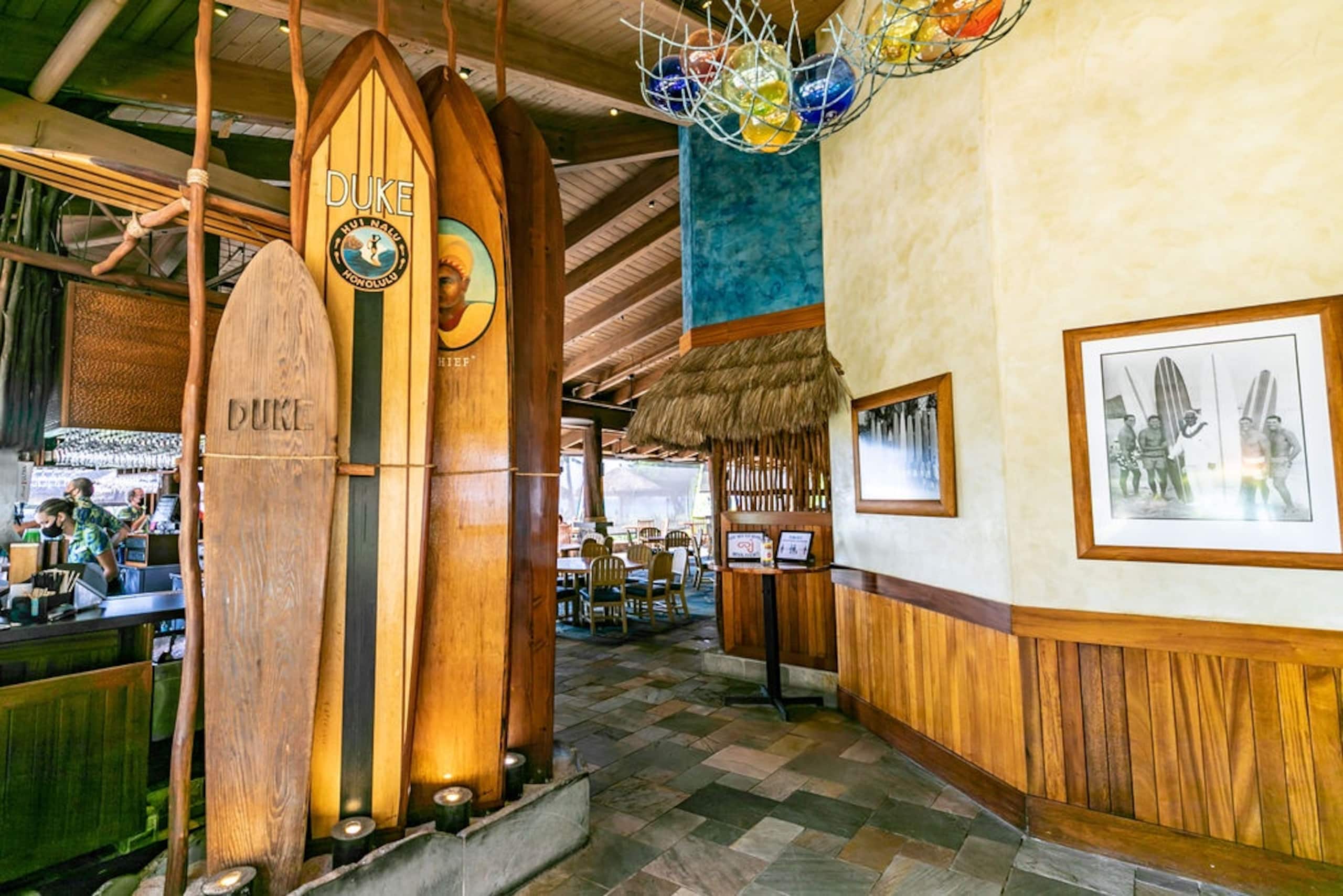 Condo in Lahaina · ★4.8 · 2 bedrooms · 3 beds · 1 bath - Image 57