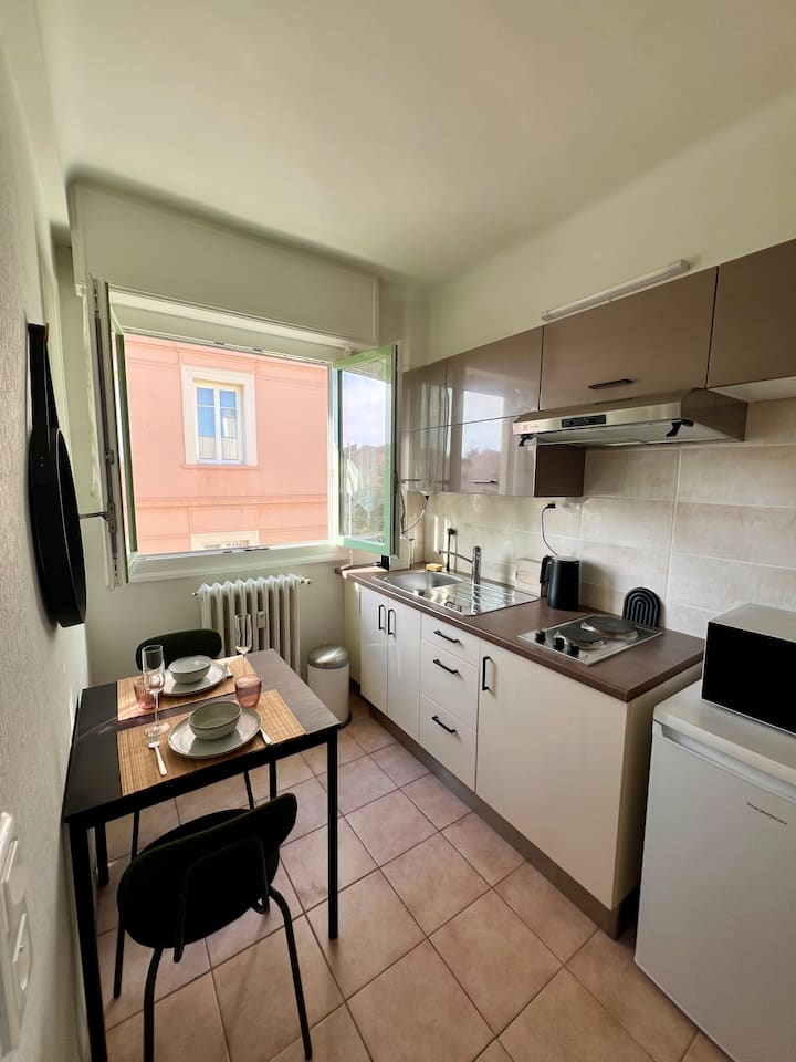 Cosy Flat Center Of Menton 3 Min To Beach - Mentona