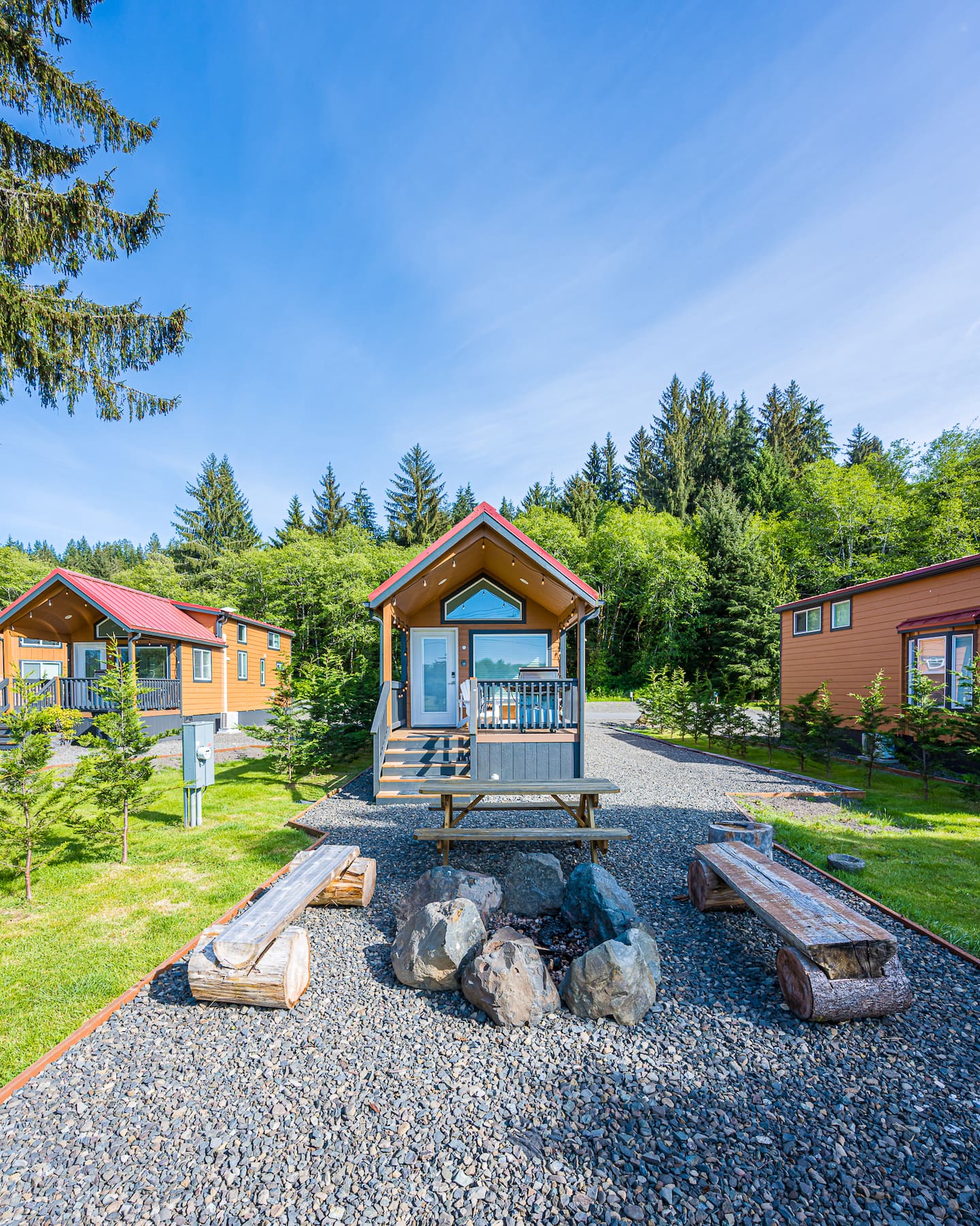 Rainforest Tiny Home Retreat: Boho photo 7