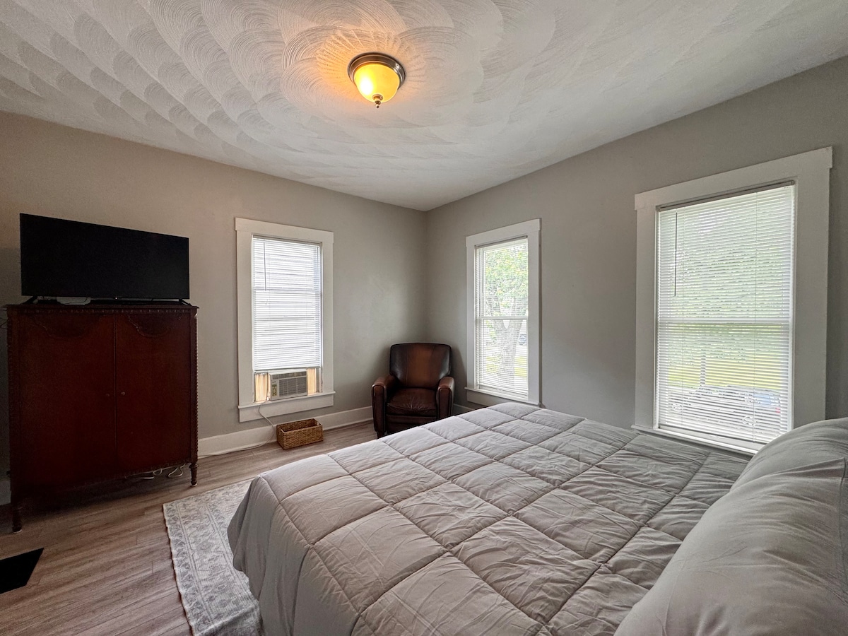 საძინებელი 1