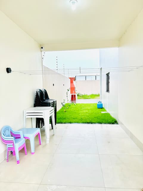 Luxury house, pool, 10 people. Nova Mutum