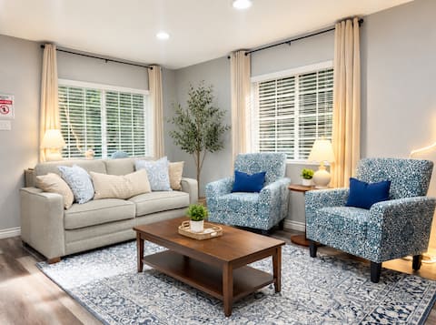Modern & Cozy 3BR 2BATH Home