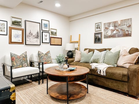 Top performing Airbnb: “Our Neck of the Woods” in Maple Ridge