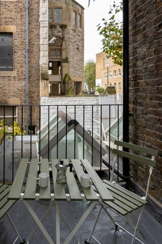 Stunning Fulham Town House 5/bed gallery image 5