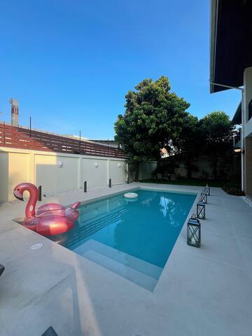 Bangkok Manor，素坤逸路71巷 5卧5卫泳池花园别墅 订满三天以上送接机 gallery image 4