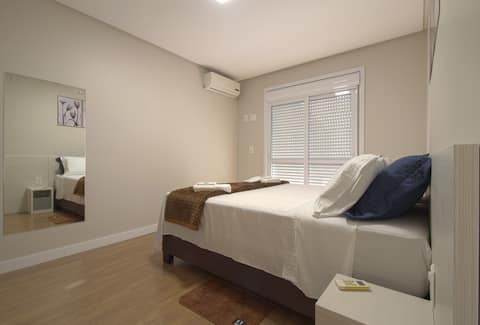 Airbnb em destaque: AP202 C/ Vale dos Vinhedos View w/ air- em Bento Gonçalves