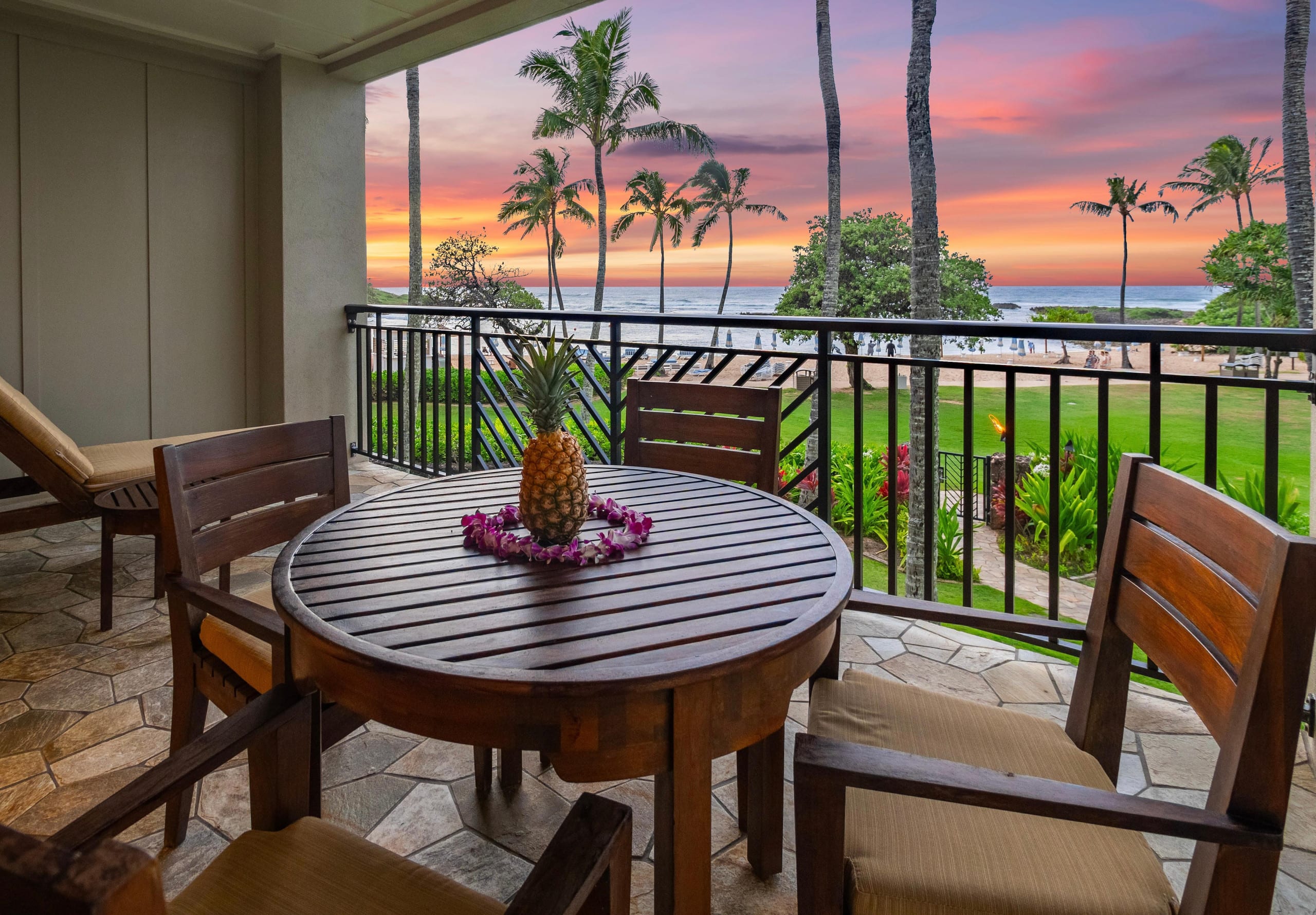 Villa in Kahuku · ★4.98 · 3 bedrooms · 4 beds · 2 private baths - Image 2