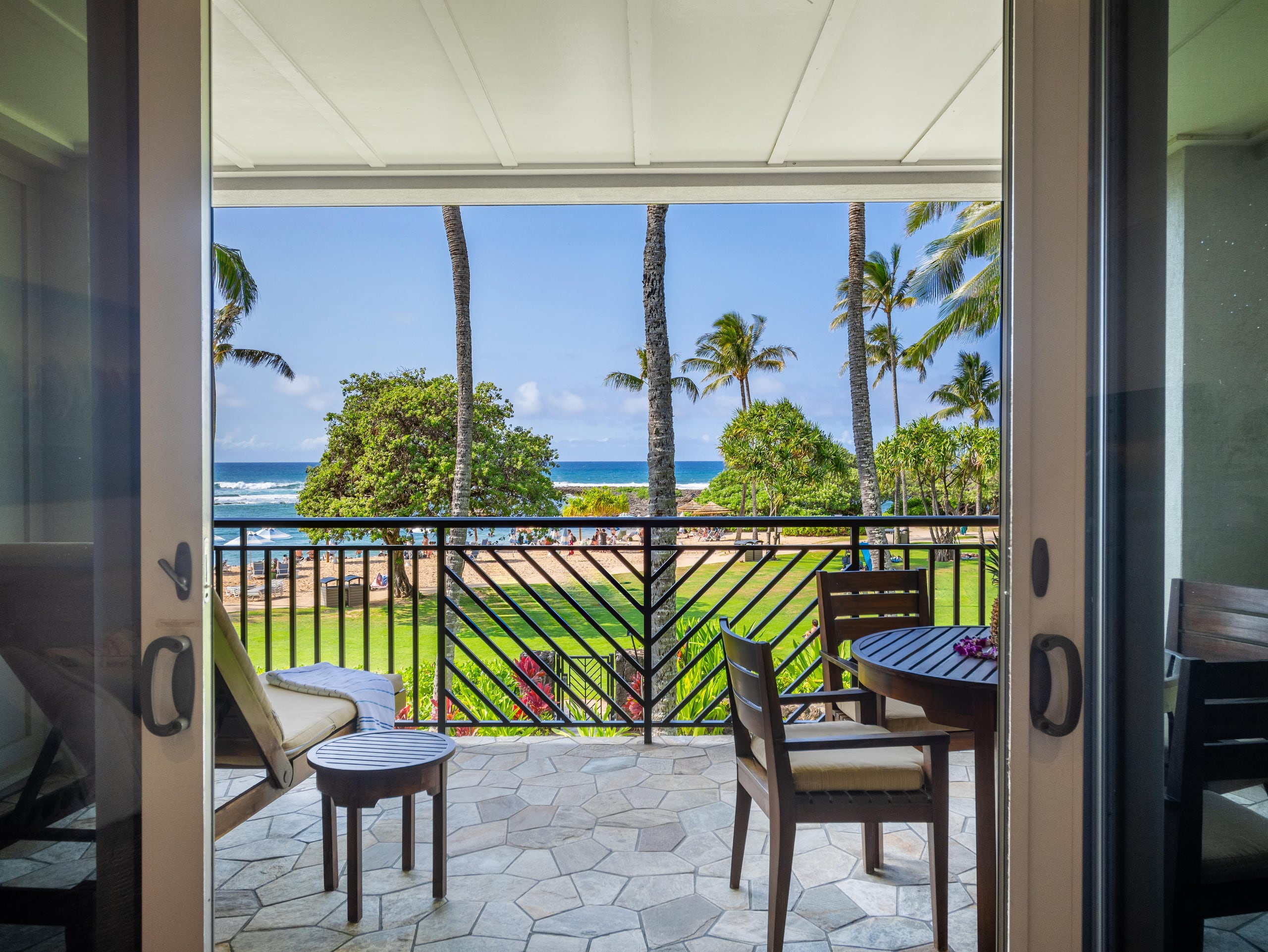 Villa in Kahuku · ★4.98 · 3 bedrooms · 4 beds · 2 private baths - Image 3