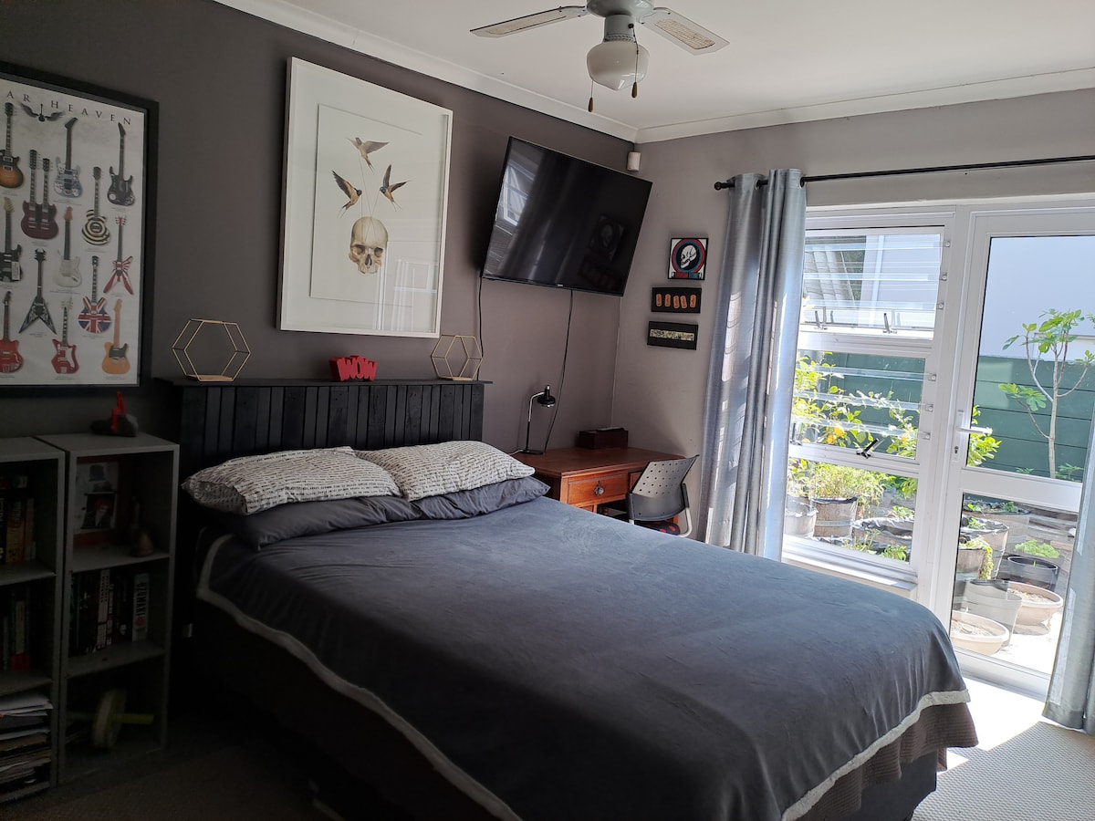 غرفة النوم 1