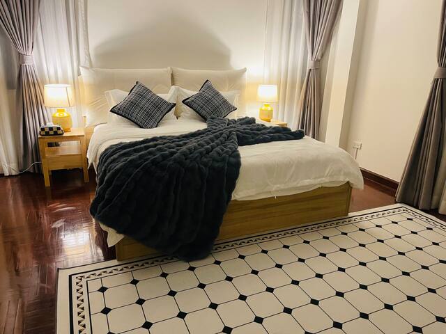 #5 泳池别墅市中心 BTS PhromPhong 900m彭蓬捷运/通罗thonglor/NaNa gallery image 4