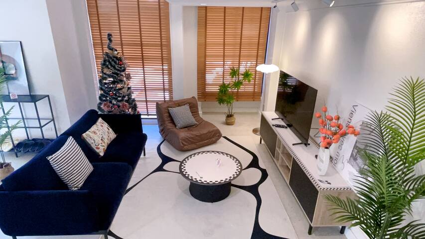 #5 泳池别墅市中心 BTS PhromPhong 900m彭蓬捷运/通罗thonglor/NaNa gallery image 2